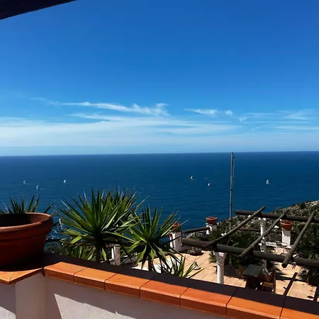 Punto Azzurro Hotel 3*