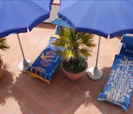 Ξενοδοχείο Punto Azzurro 3*